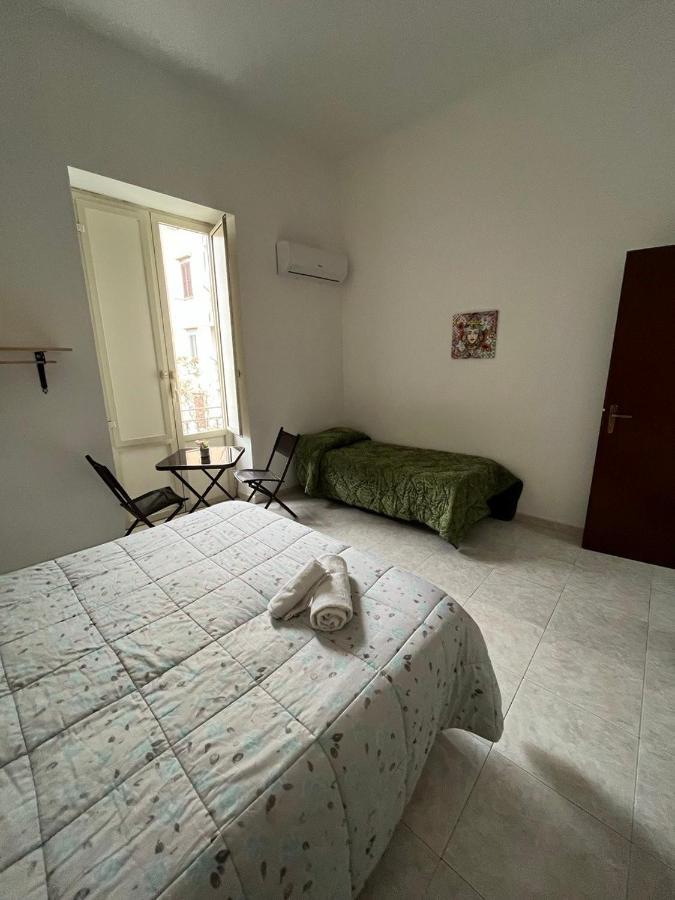 Al Cortile Di Maqueda Leilighet Palermo Eksteriør bilde